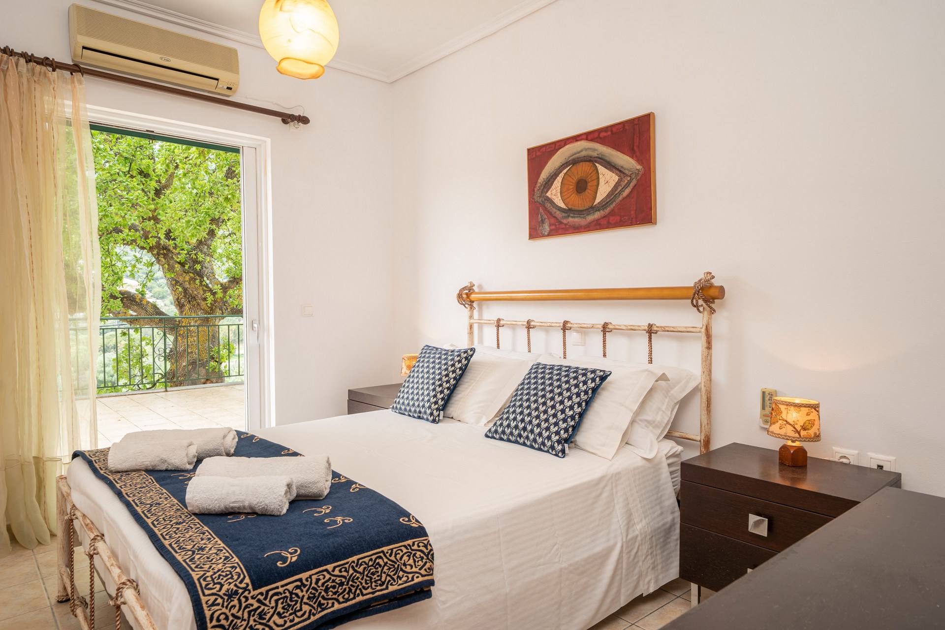 Faos Apartments at Agia Efimia Kefalonia