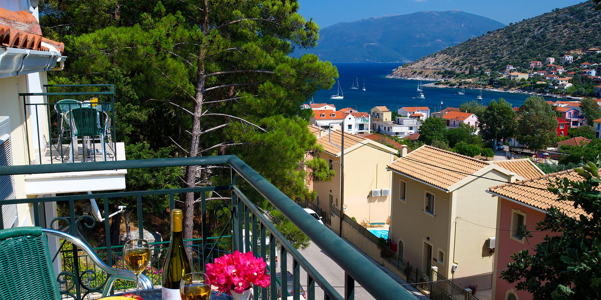 Faos Apartments at Agia Efimia Kefalonia